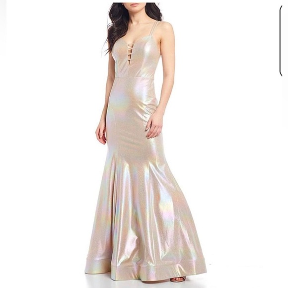 City Vibe | Spaghetti Strap V-Neck Iridescent Foiled Long Dress - Picture 3 of 17